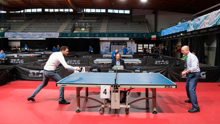 Il sindaco Enzo Lattuca ha sfidato Paolo Puglisi, vice presidente della Federazione Italiana Tennistavolo