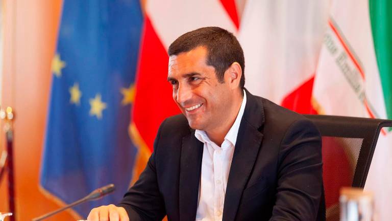 Il presidente della regione Michele De Pascale