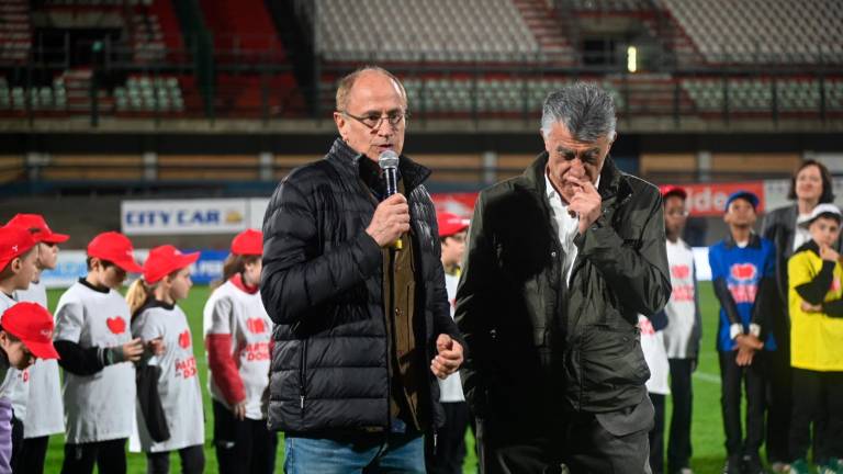 Forlì, in 1.500 per la “Partita del dono” tra Nazionale cantanti e Team Sirotti FOTOGALLERY