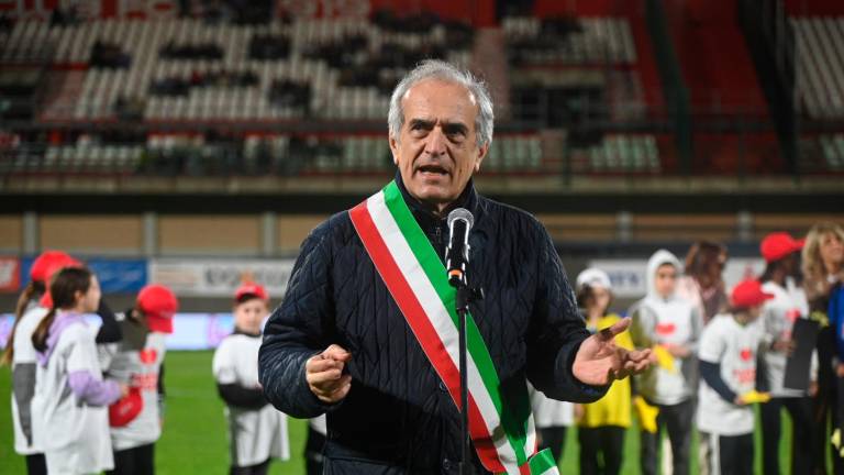 Forlì, in 1.500 per la “Partita del dono” tra Nazionale cantanti e Team Sirotti FOTOGALLERY