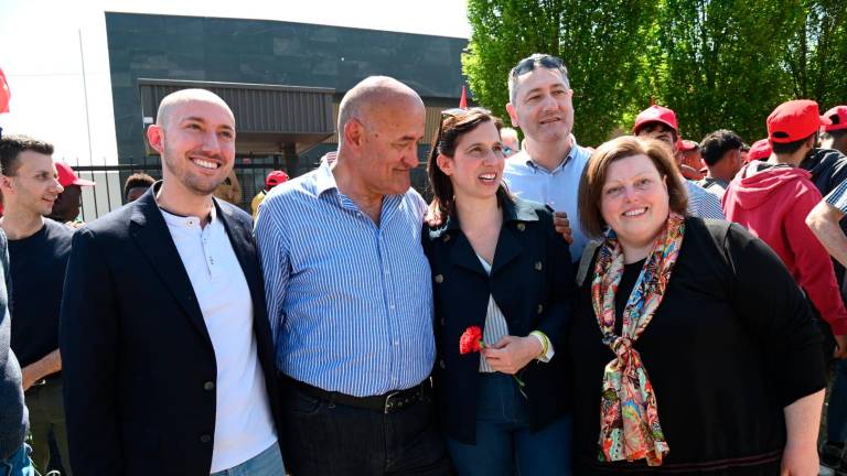 Forlì, Elly Schlein incontra i lavoratori della Giuliani arredamenti GALLERY