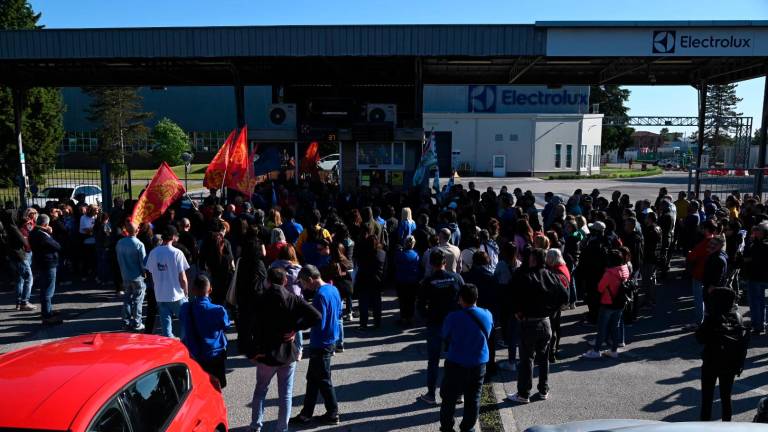 Forlì, crisi Electrolux, la Cisl Romagna: “Fondi pubblici alle multinazionali senza garanzie, non lo possiamo accettare”