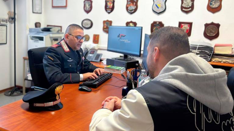 Imola, “attenzione le hanno hackerato il conto corrente”: non ci casca e smaschera il truffatore