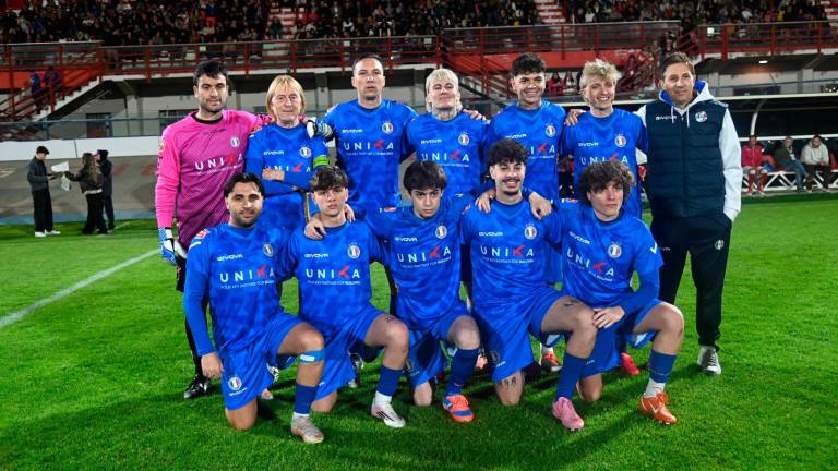 Forlì, in 1.500 per la “Partita del dono” tra Nazionale cantanti e Team Sirotti FOTOGALLERY