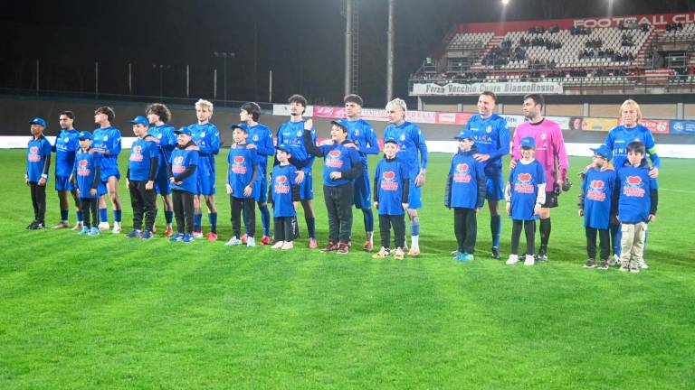 Forlì, in 1.500 per la “Partita del dono” tra Nazionale cantanti e Team Sirotti FOTOGALLERY