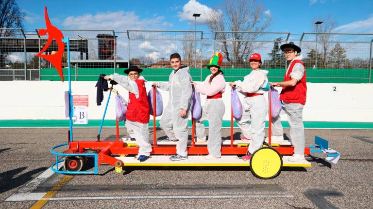 Carnevale di Imola, la ventinovesima edizione dei Fantaveicoli seguita da 24.500 spettatori FOTOGALLERY MMPRESS
