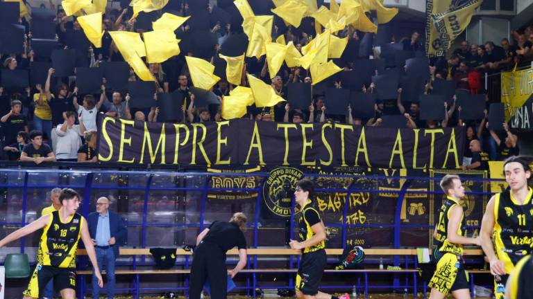 Andrea Costa padrona del derby di Imola, la Virtus dura solo 20’