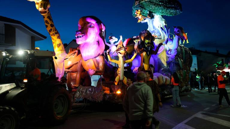 Carnevale di Gambettola, chiusa l’edizione n° 138: ha vinto il carro “Peter Pan”