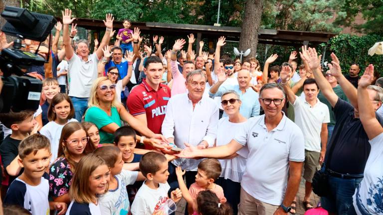 Grande festa all’Imolanuoto per il campione del mondo Simone Cerasuolo / FOTOGALLERY