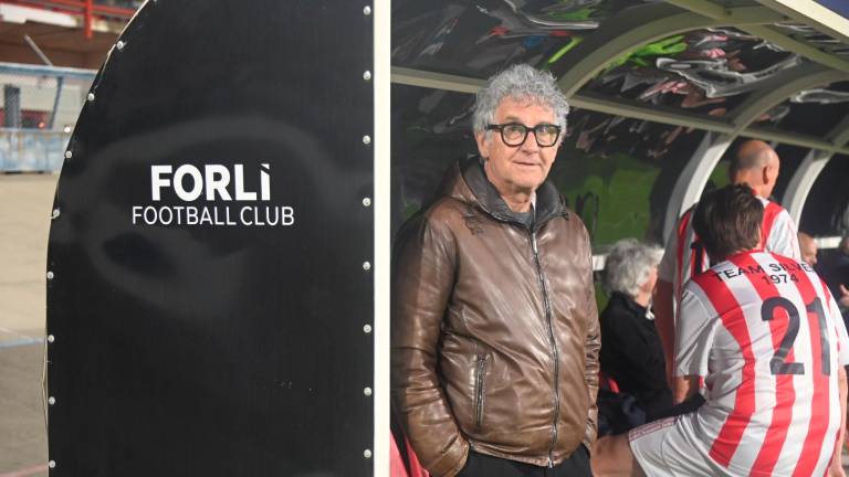 Forlì, in 1.500 per la “Partita del dono” tra Nazionale cantanti e Team Sirotti FOTOGALLERY