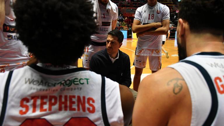 Un time-out di Antimo Martino (foto Fabio Blaco)