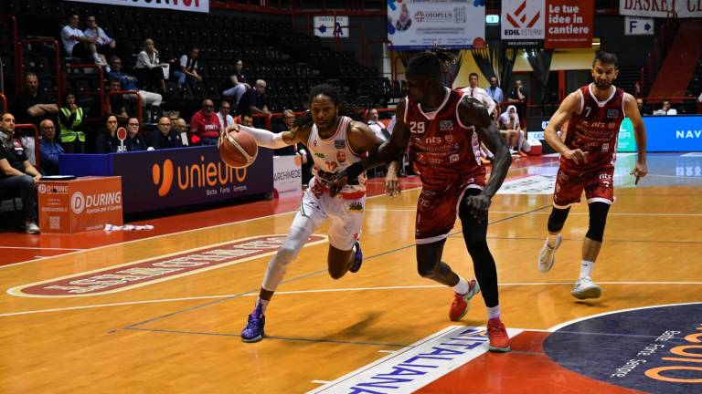 Demonte Harper contro Gora Camara nell’ultimo confronto disputato