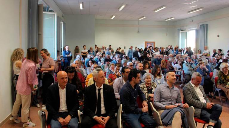 La sala strapiena per la presentazione