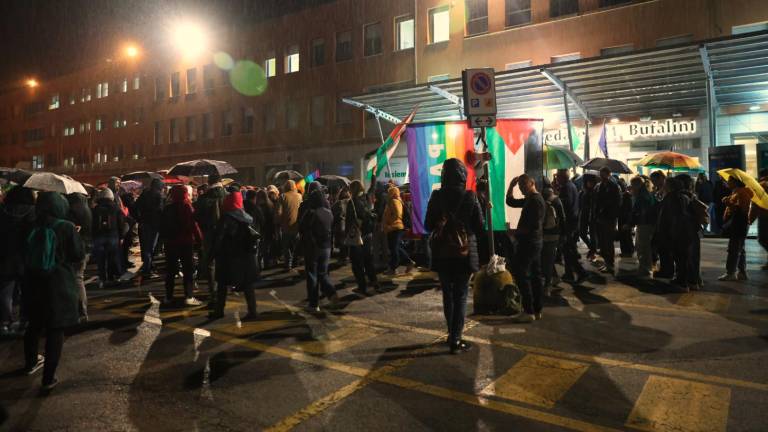 Cesena. Sanitari per Gaza, la manifestazione davanti all’ospedale Bufalini