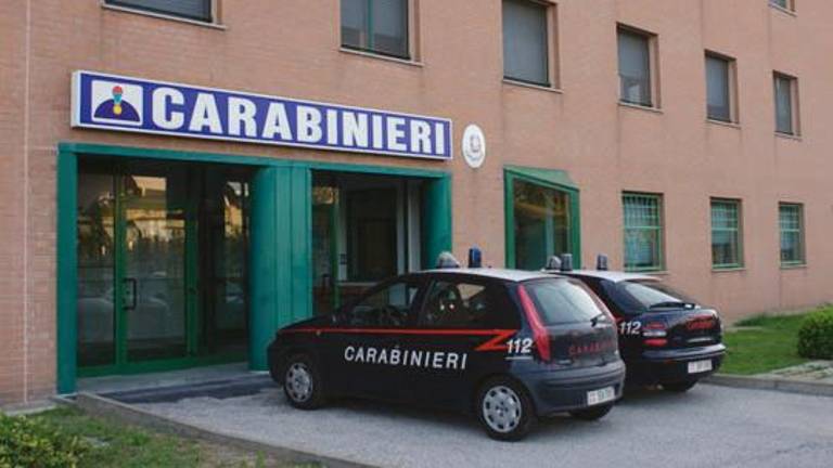 Ravenna, non si ferma all’alt dei carabinieri e fugge: clandestino arrestato ed espulso
