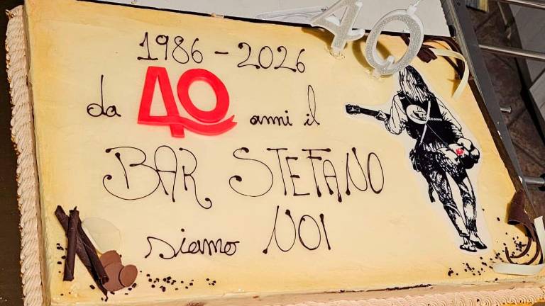 Forlì. Festa per i 40 anni di attività del Bar Stefano, una storia di famiglia FOTO