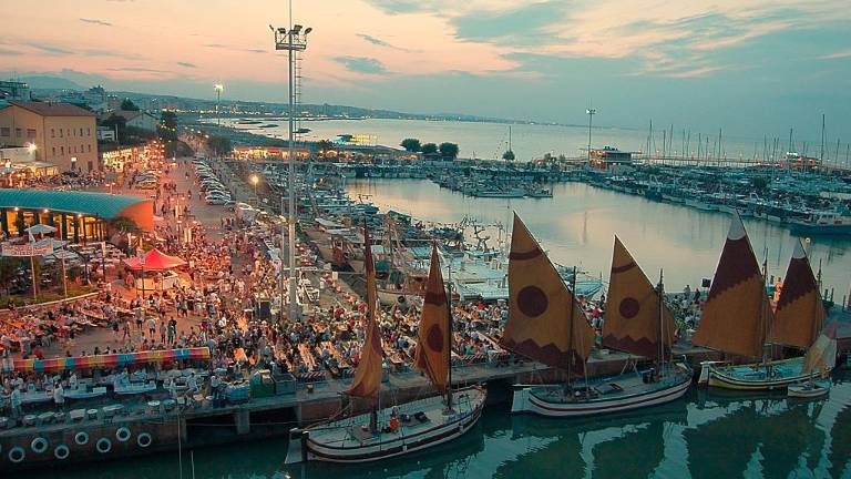 Cattolica. Torna lo Street Fish, cibo e cultura marinara al porto