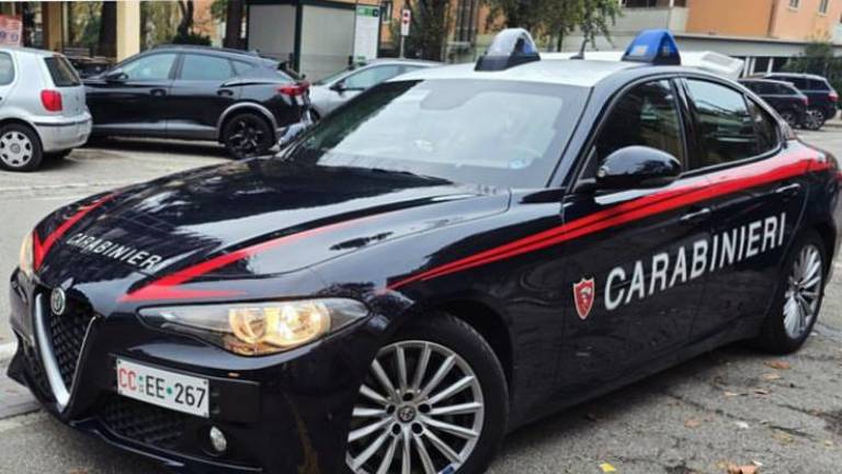 Castel Bolognese, deruba anziana in casa, ma un vicino se ne accorge e allerta il 112, arrestato