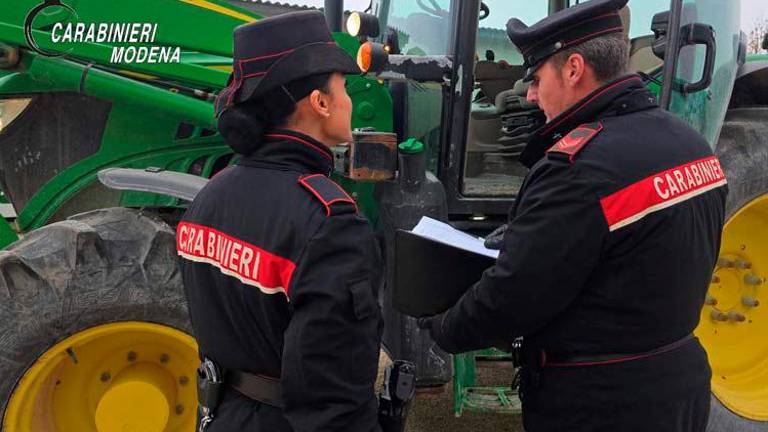 Sono stati rubati 28 trattori e 17 veicoli tra auto e furgoni