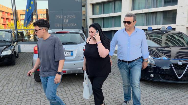 Al telefono, Manuela Bianchi (foto Manuel Migliorini)