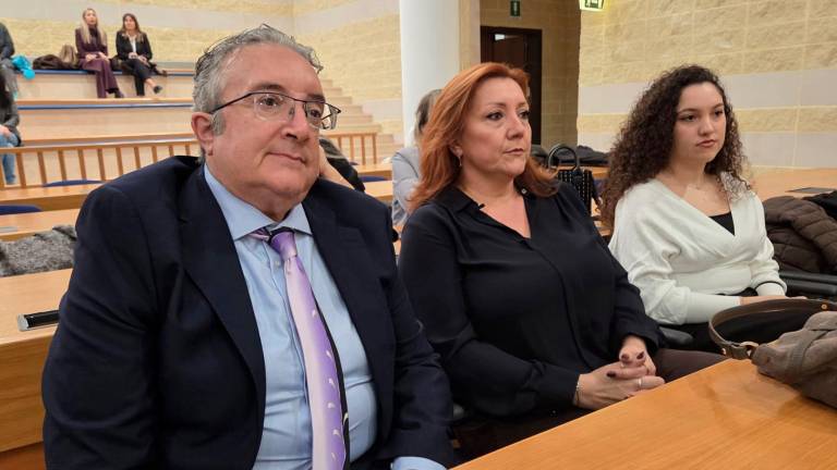 Giuliano e Chiara Saponi oggi in aula (Migliorini)