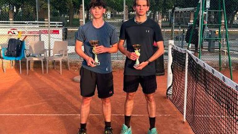 Tennis, Muratori dominatore a Riccione