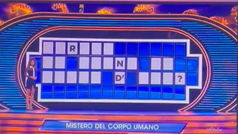 “Scelgo la C di Ciofi, il capitano del Cesena”: il concorrente-tifoso di Cesenatico a “La ruota della fortuna” VIDEO