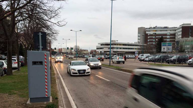 Rimini, autovelox: in quattro strade si parte con le multe