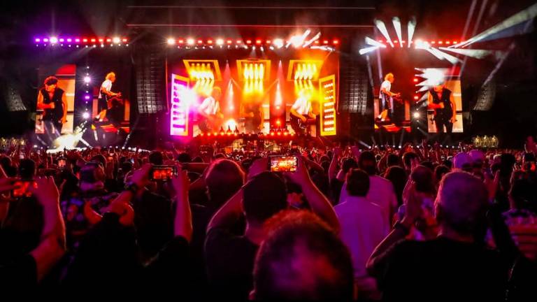 Foto dal profilo Instagram @Ac/Dc