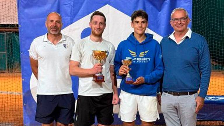 La premiazione del trofeo Cibe al Tennis Club Riccione