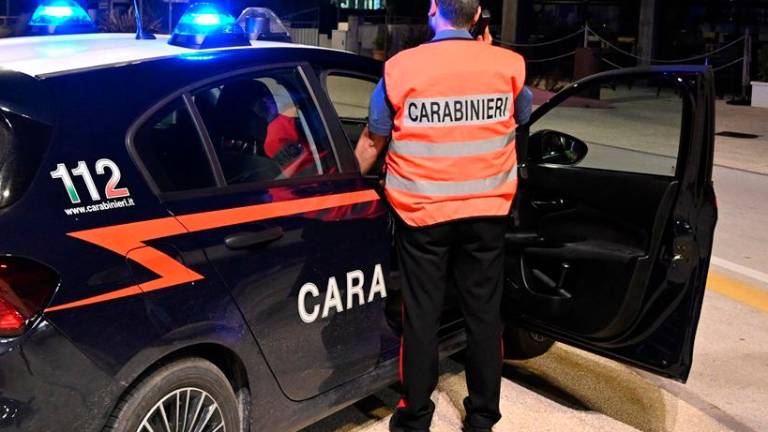 L’uomo è stato salvato dai Carabinieri
