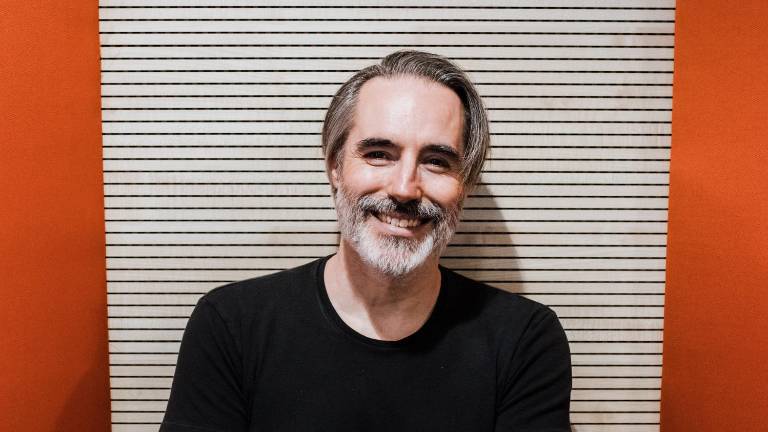 Lo scrittore Matteo Bussola ospite al Cinema Teatro Moderno