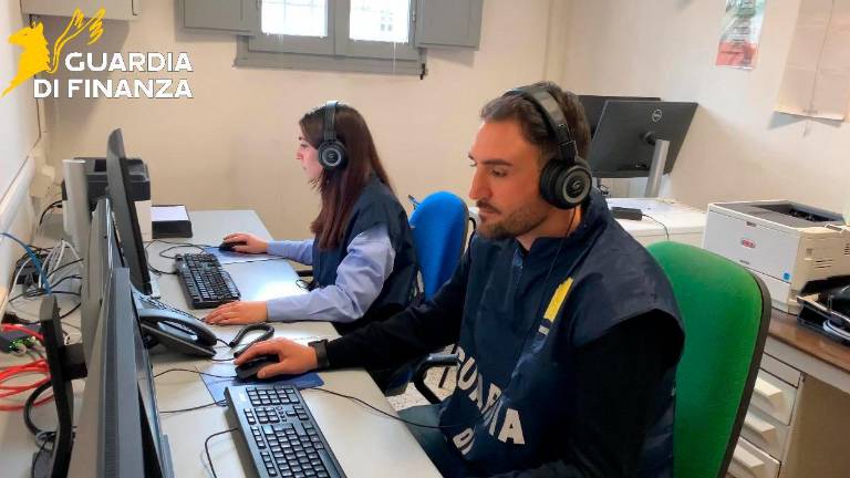 Ravenna, operazione Ghost Credits: giro di fatture false per oltre 2 miliardi di euro, scoperta la truffa deI software VIDEO
