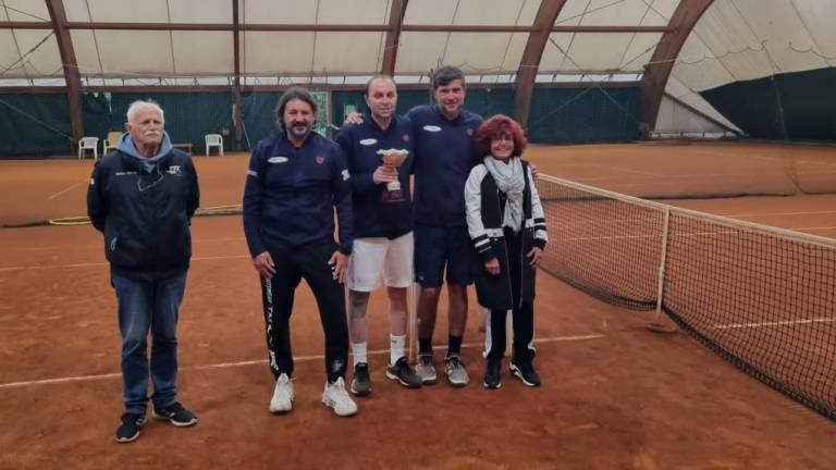 Tennis, il Ct Cervia Over 45 in finale al Mingori