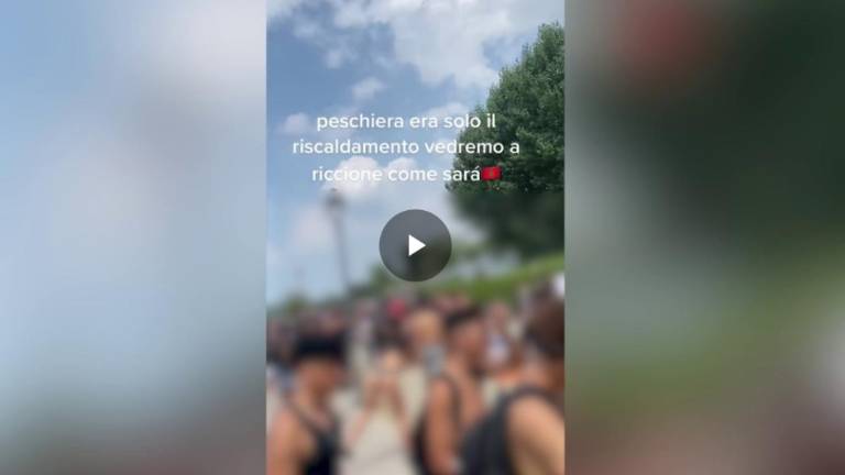 Ci becchiamo a Riccione: le minacce su TikTok delle baby gang dopo il caos di Peschiera