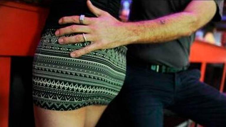 La giovane cameriera si licenzia e lo accusa di molestie sessuali: 45enne ristoratore di Cesena assolto a processo