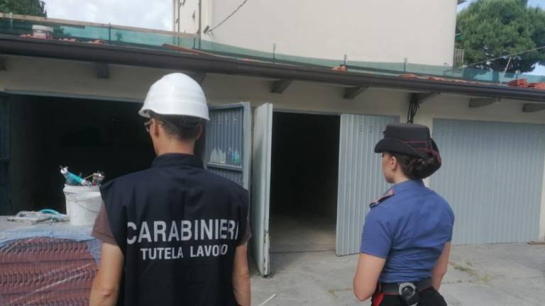 Ravenna, scoperti 6 lavoratori in nero nei cantieri: multe per 93mila euro