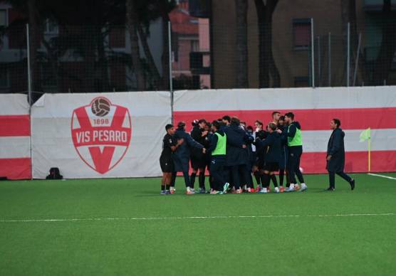 Riecco il vero Ravenna: travolge 0-4 la Vis Pesaro e “mangia” due punti allo Spezia