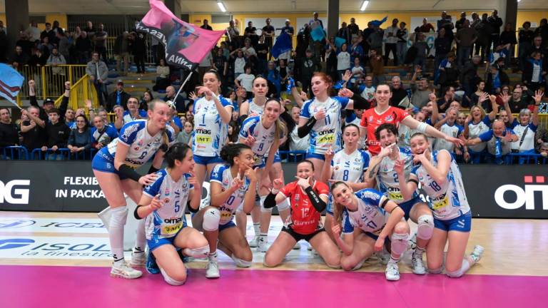 La festa della Omag-Mt San Giovanni in Marignano per la salvezza in A1