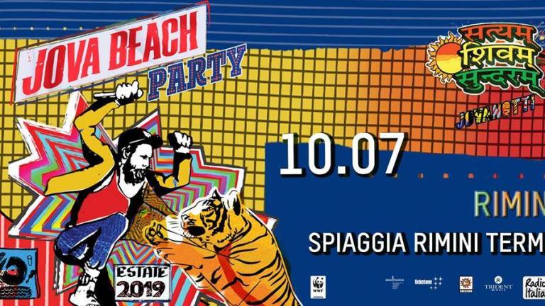 Jova beach party a Rimini, apertura rinviata alle 15 per il maltempo