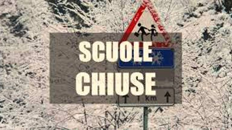 Neve a Coriano, domani scuole chiuse