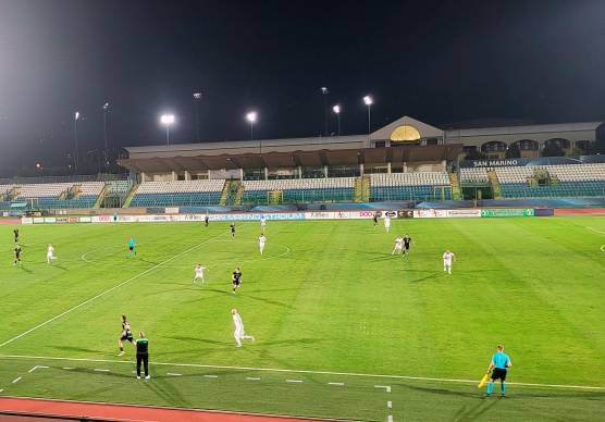 LA DIRETTA Calcio Conference League: Virtus Acquaviva per la storia. Al 40’ Niang pareggia, esplode lo stadio (1-1). Espulso Zenoni