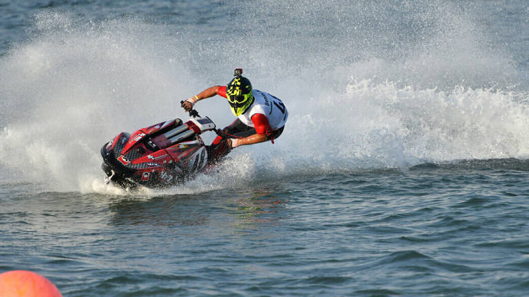 Nel week-end a Rimini il campionato italiano di moto d'acqua