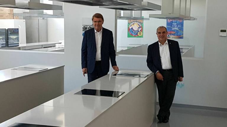 Il Centro Congressi di Cesena riparte e sigla un accordo con Ial