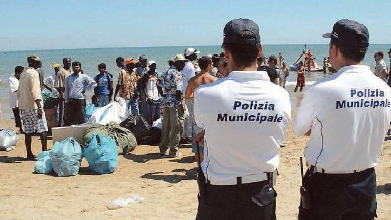 Rimini. Abusivismo: 957 sequestri, 3 per merce contraffatta