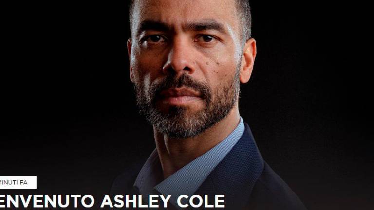 Il Cesena: “Entusiasti di Ashley Cole”, ecco lo staff
