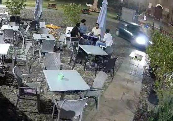 L’auto dei tifosi che ha seminato il caos sabato sera