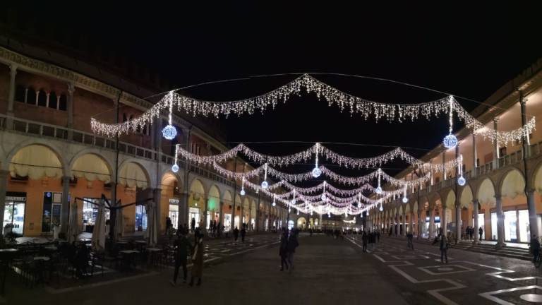 Faenza, accensione delle luminarie