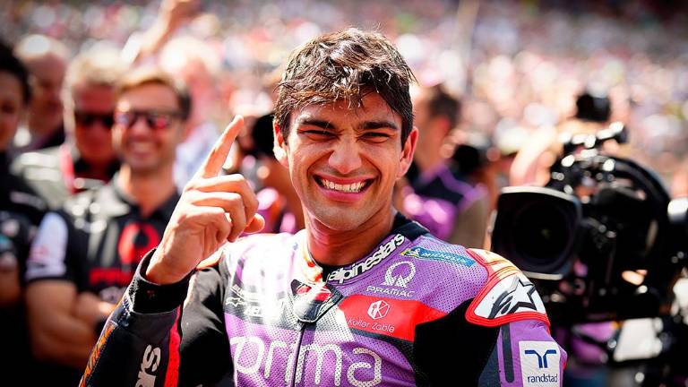 MotoGP: Martin imbattibile, Marc Marquez beffa Bagnaia, Bastianini quarto, Bezzecchi ancora a terra