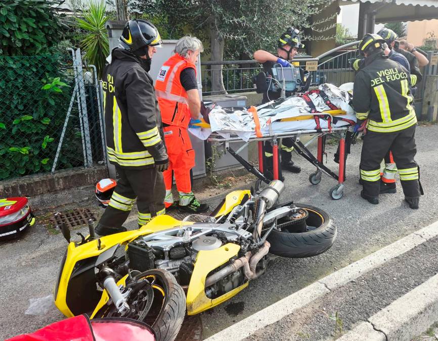 Rimini, paurosa caduta sulla Marecchiese, grave motociclista - Gallery